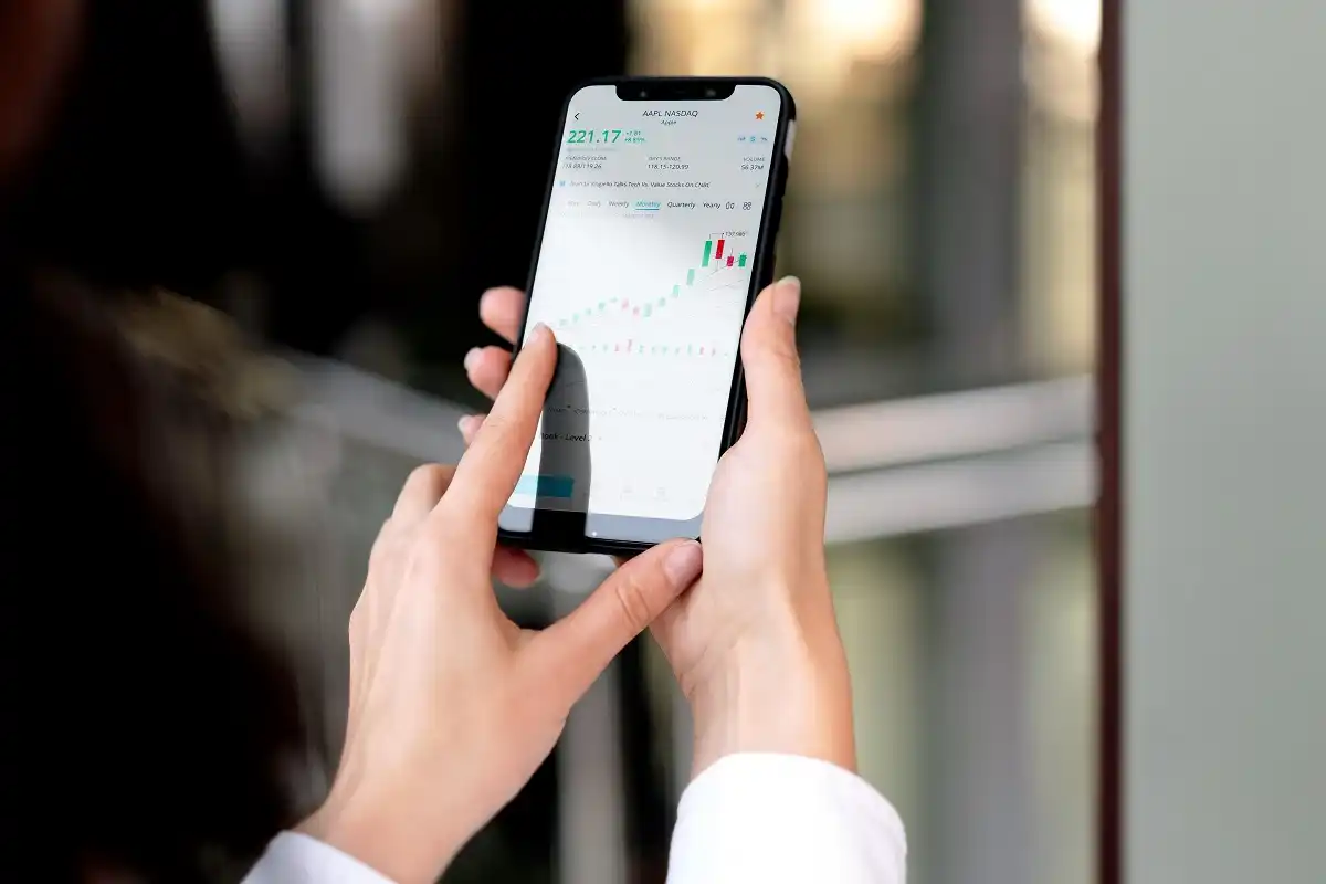 stock trading app